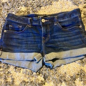 Express Denim shorts size 4